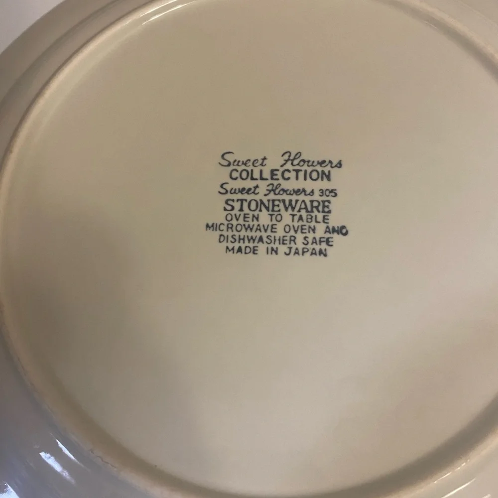 Dinner Plate - Picture 2 of 2